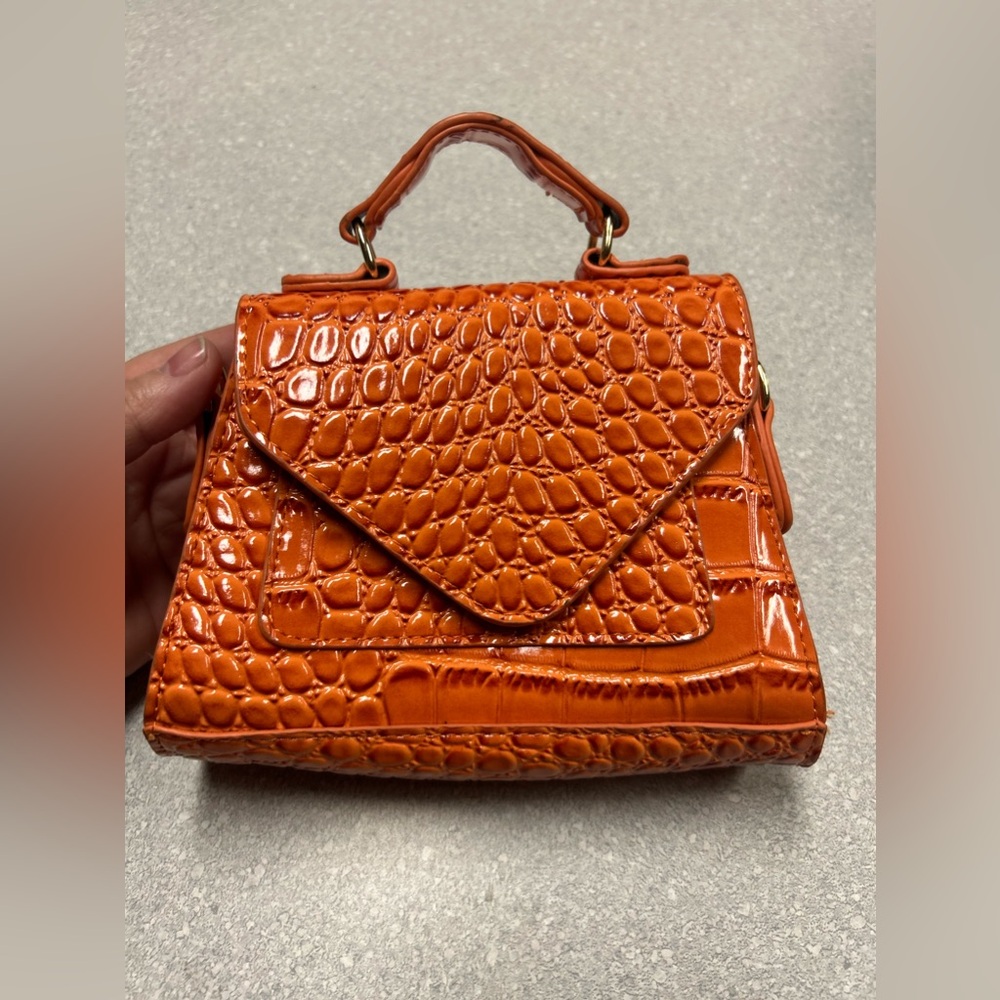 Unbranded orange handbag purse